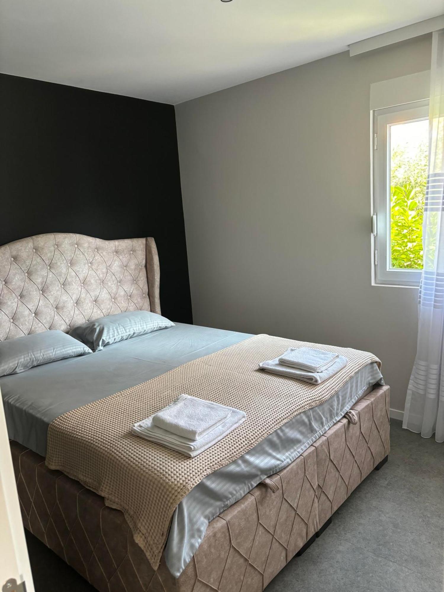 Apartments Luka Kotor Ngoại thất bức ảnh