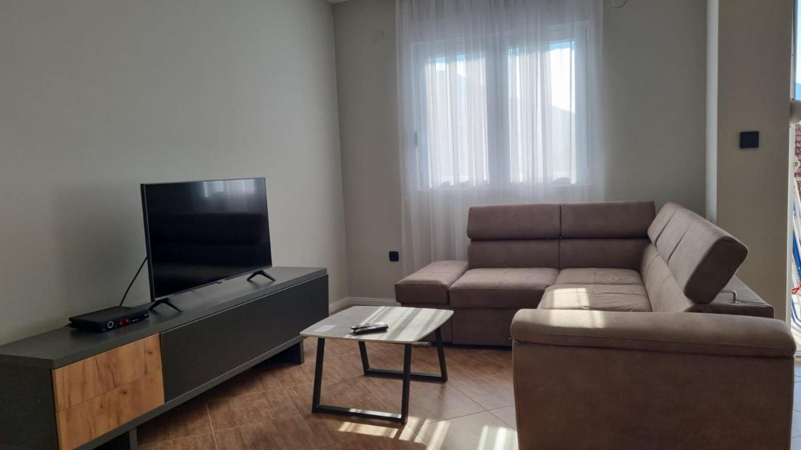 Apartments Luka Kotor Ngoại thất bức ảnh